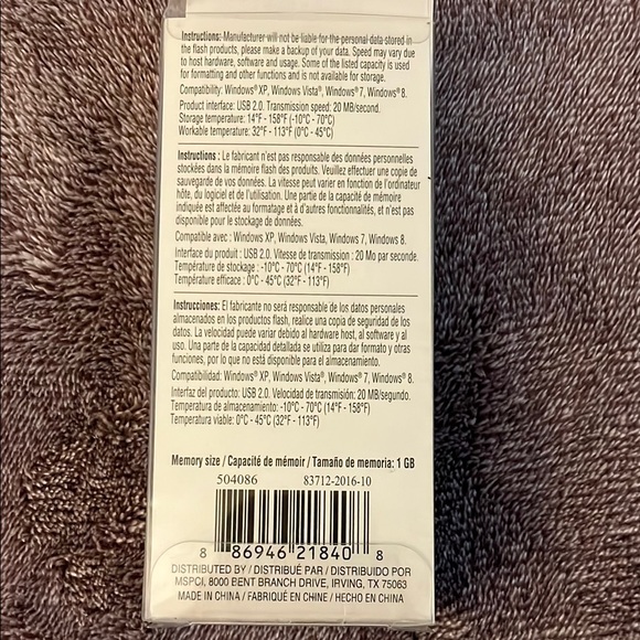 Recollections USB Camera Keychain - Picture 3 of 3